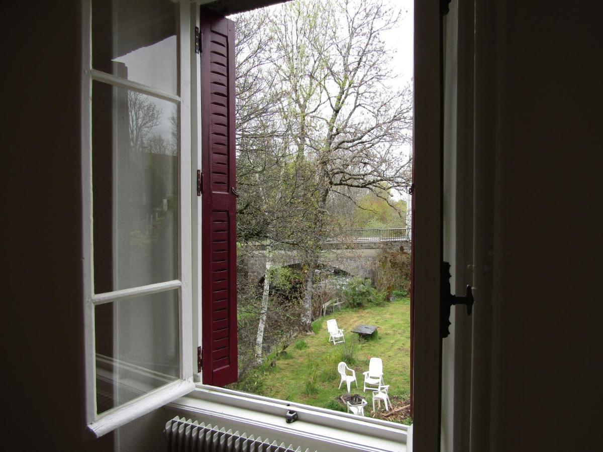 Bed and Breakfast Le Pont Du Roy Besse-et-Saint-Anastaise Esterno foto