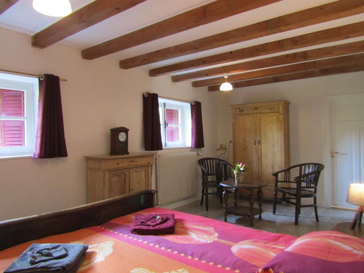 Bed and Breakfast Le Pont Du Roy Besse-et-Saint-Anastaise Esterno foto