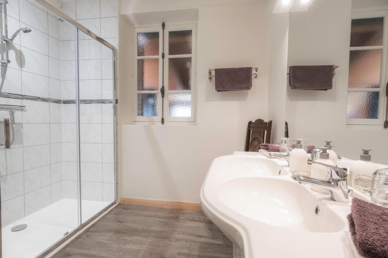 Bed and Breakfast Le Pont Du Roy Besse-et-Saint-Anastaise Esterno foto