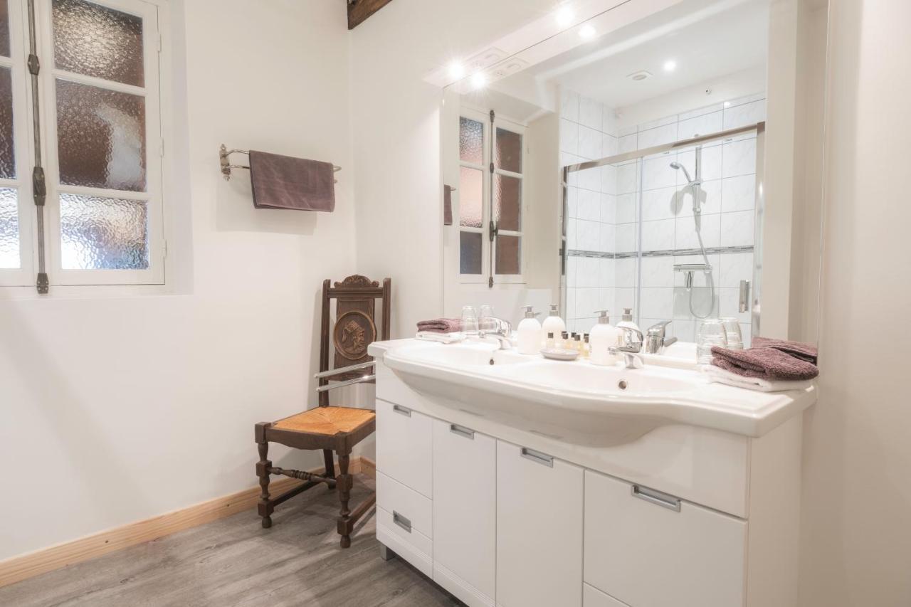 Bed and Breakfast Le Pont Du Roy Besse-et-Saint-Anastaise Esterno foto