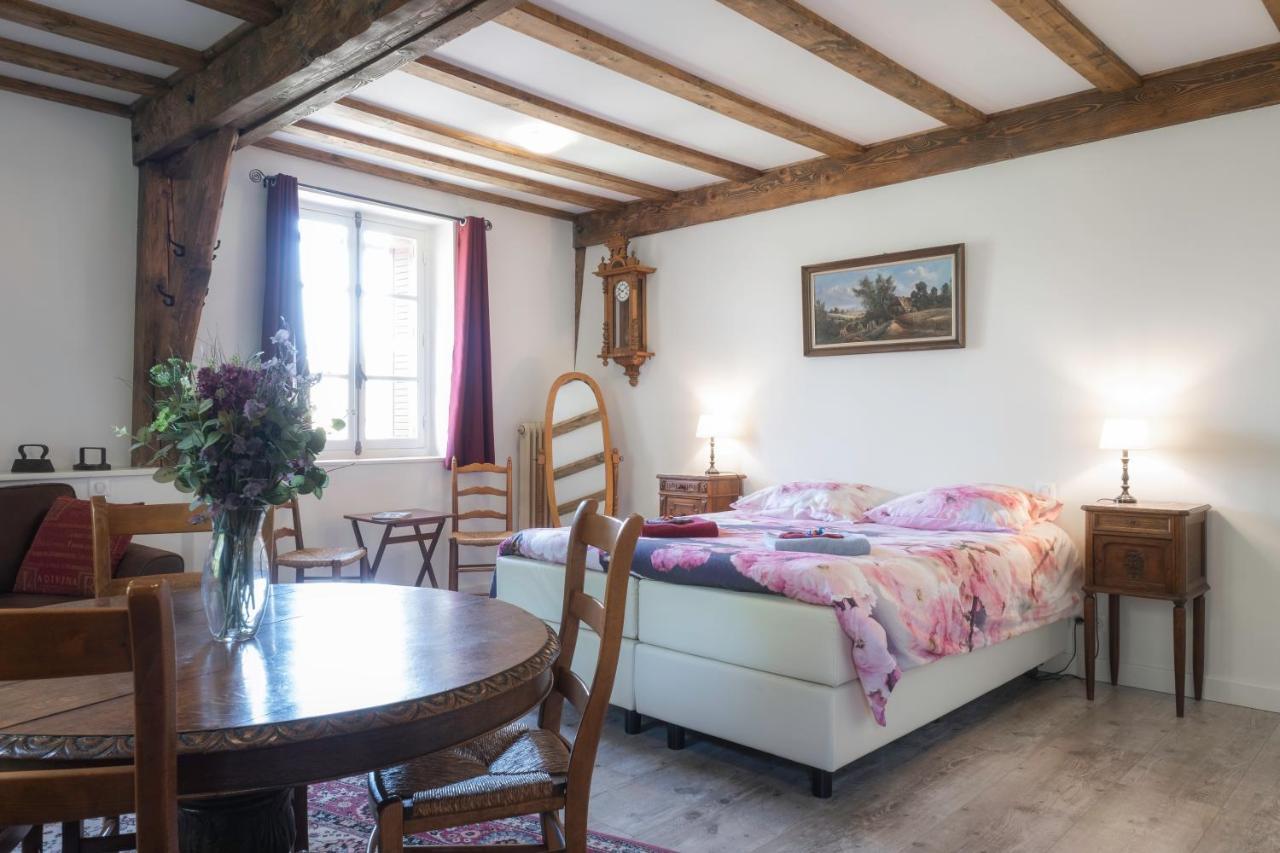 Bed and Breakfast Le Pont Du Roy Besse-et-Saint-Anastaise Esterno foto